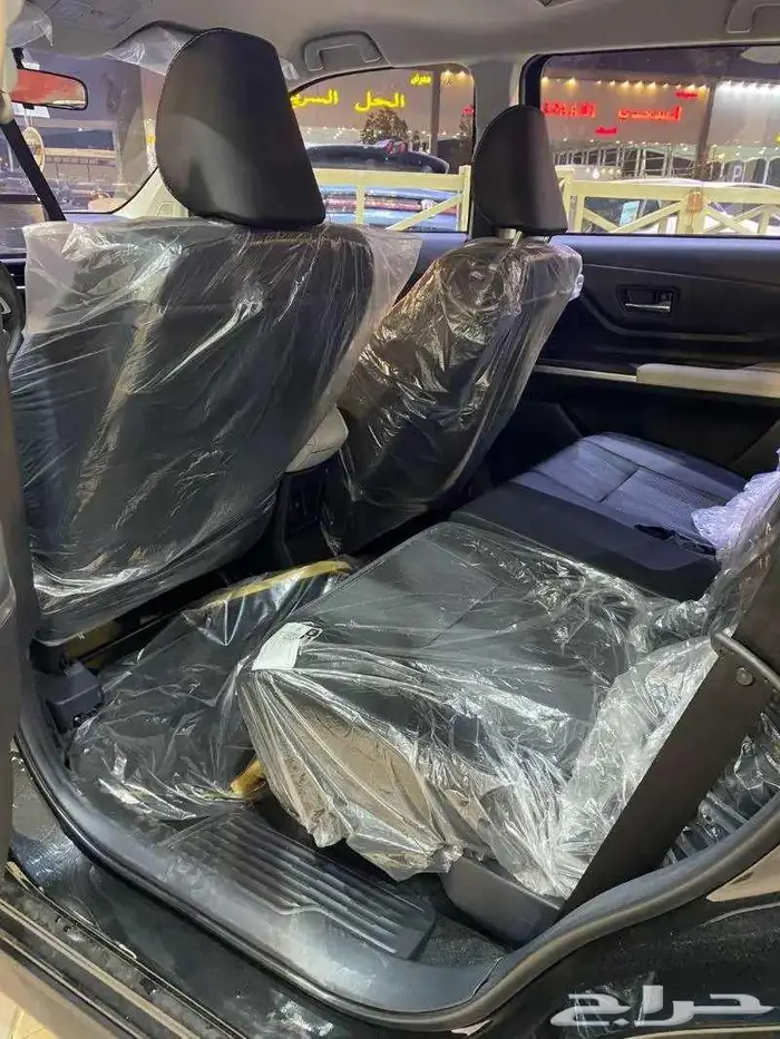 تويوتا فيلوز GLX بنزين 2025 5