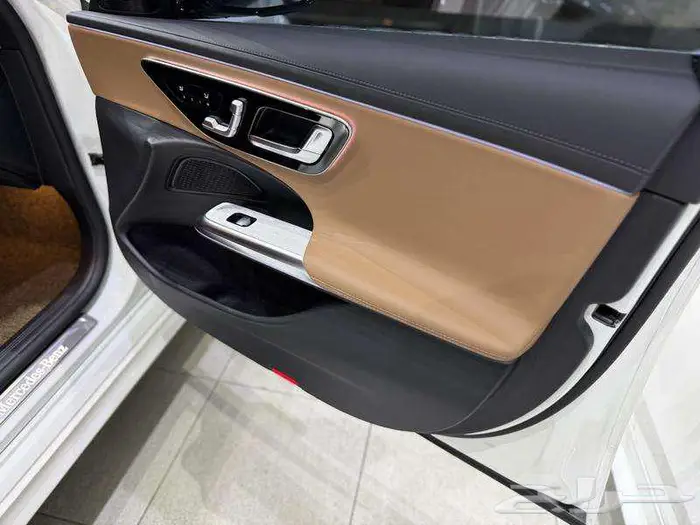 مرسيدس - اي 200 - E200 2025 20