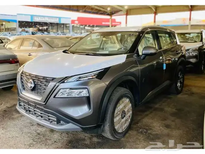 اكس تريل 2025 استاندر 5 راكب بدون دبل اقل سعر يوجد كل الاوان 0