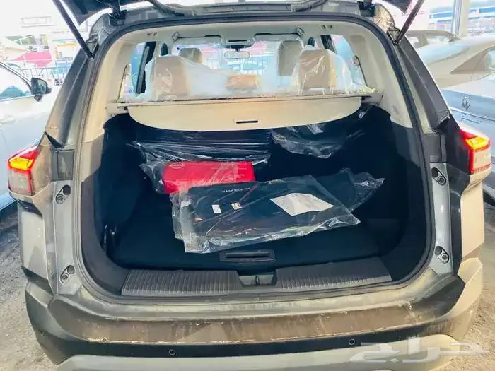 اكس تريل 2025 استاندر 5 راكب بدون دبل اقل سعر يوجد كل الاوان 5