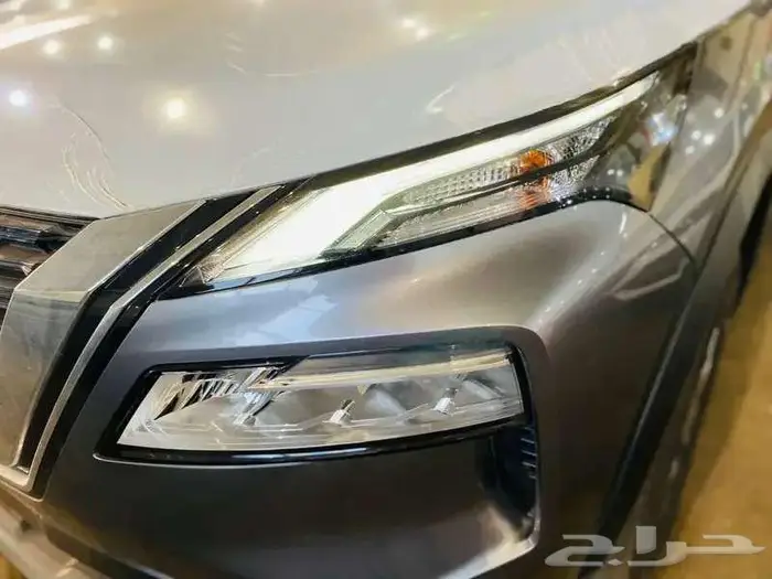 اكس تريل 2025 استاندر 5 راكب بدون دبل اقل سعر يوجد كل الاوان 1