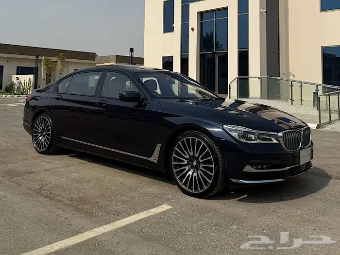 BMW 750li 0