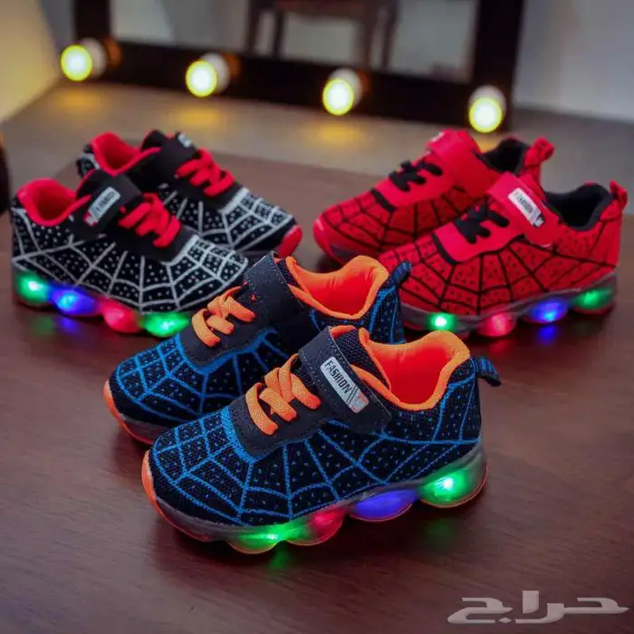 Children s glowing shoes 1
