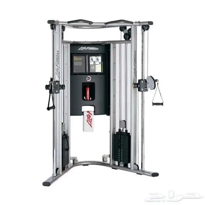 الجهاز الموجود في الصورة هو جهاز التمارين المنزلية Life Fitn 0