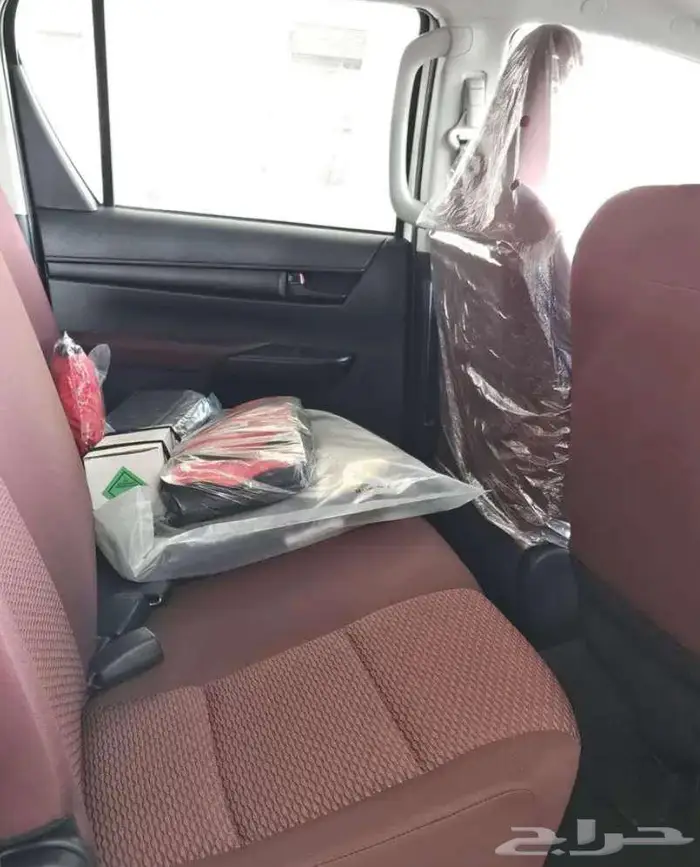 تويوتا هايلوكس 2025 GL2 ديزل دبل سلق عرض خاص للكاش والاقساط 5