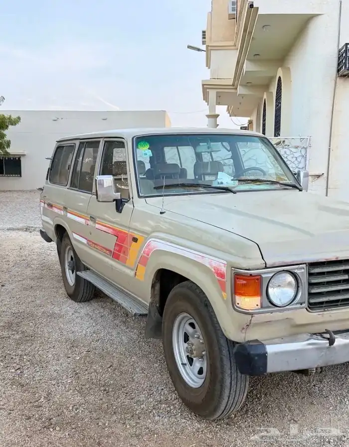 اعرض لكم الزين جيب صالون مديل 1987 5