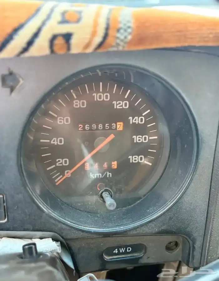 اعرض لكم الزين جيب صالون مديل 1987 2