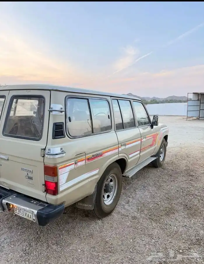 اعرض لكم الزين جيب صالون مديل 1987 4