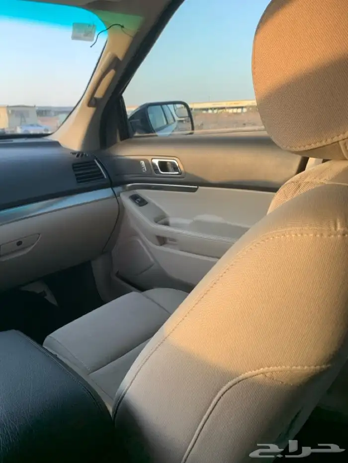 فورد اكسبلور 2015 نضيف جدا 6