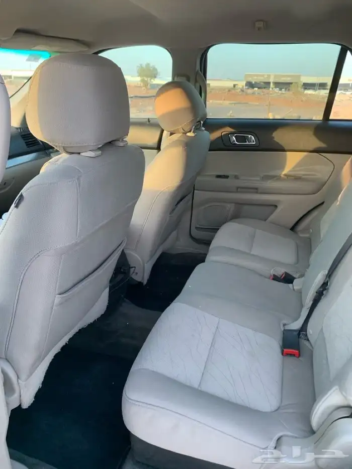 فورد اكسبلور 2015 نضيف جدا 8