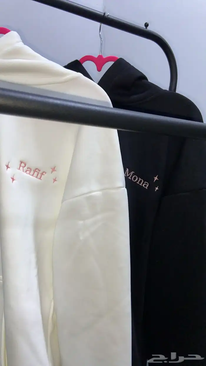 تطريز بلوفراتنا غير   . 6