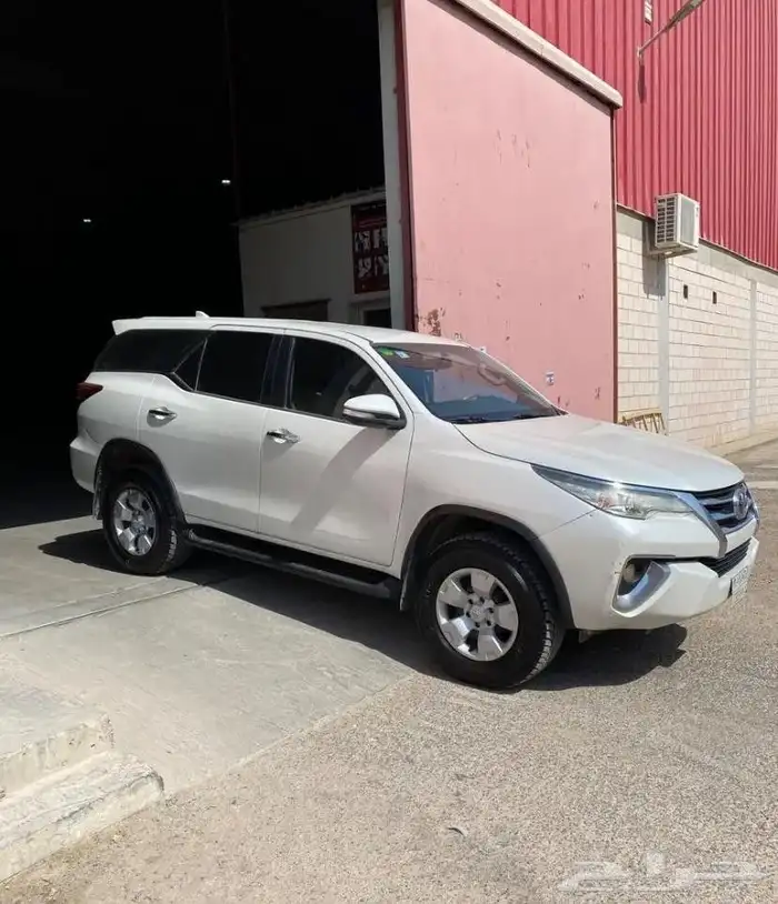 فورتشنر 2016 نظيف جدا 3