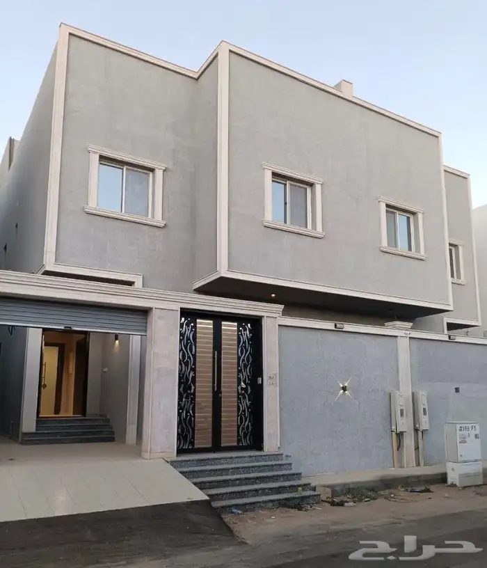 للبيع شقق وفلل 13