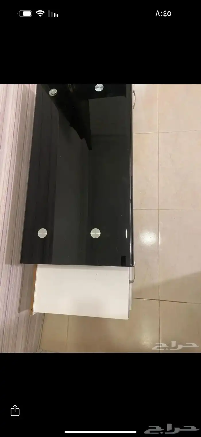 دولاب الشاشة مترين نظيف مافي اي عيوب ب 180 1