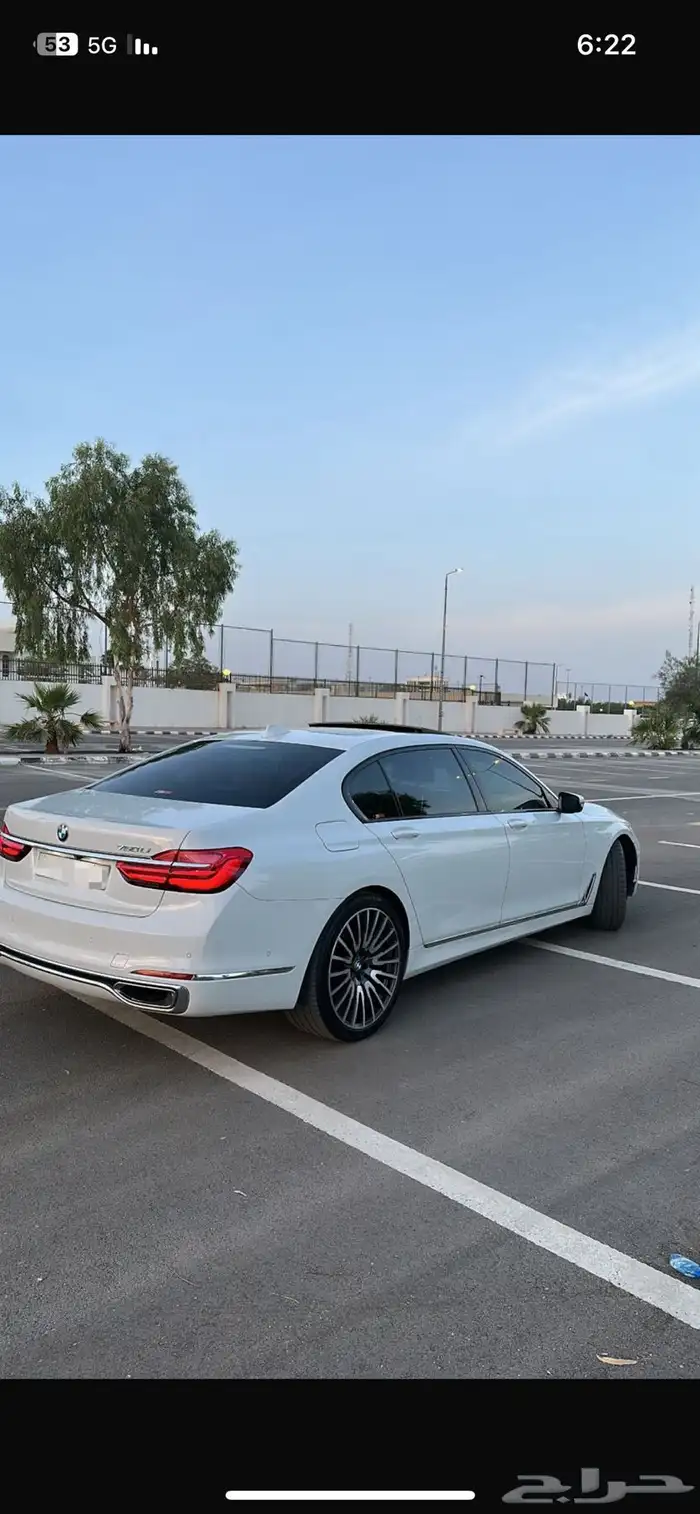 بي ام دبليو2017 فل كامل اعلى مواصفات740الموقع بريده 9