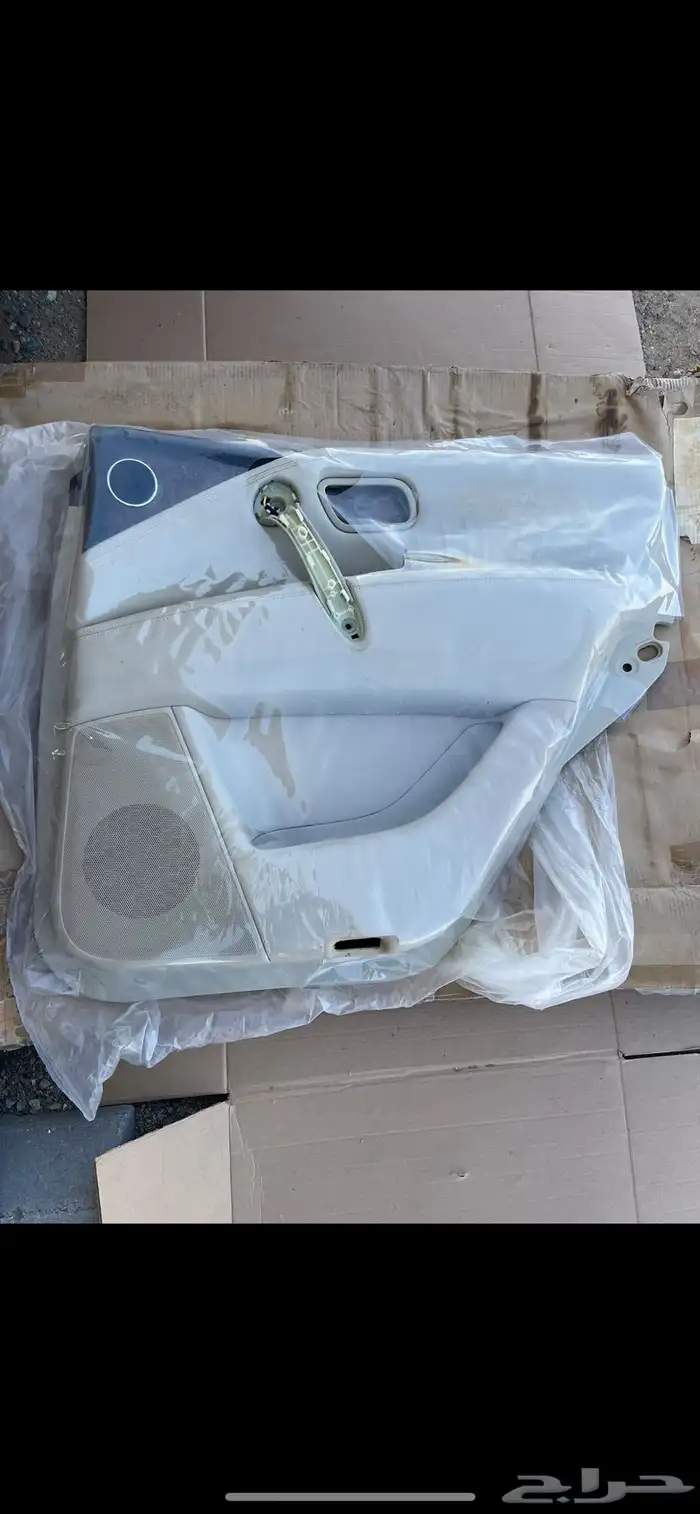 ديكور باب خلفي يمين إنفنتي 2011-2012 0