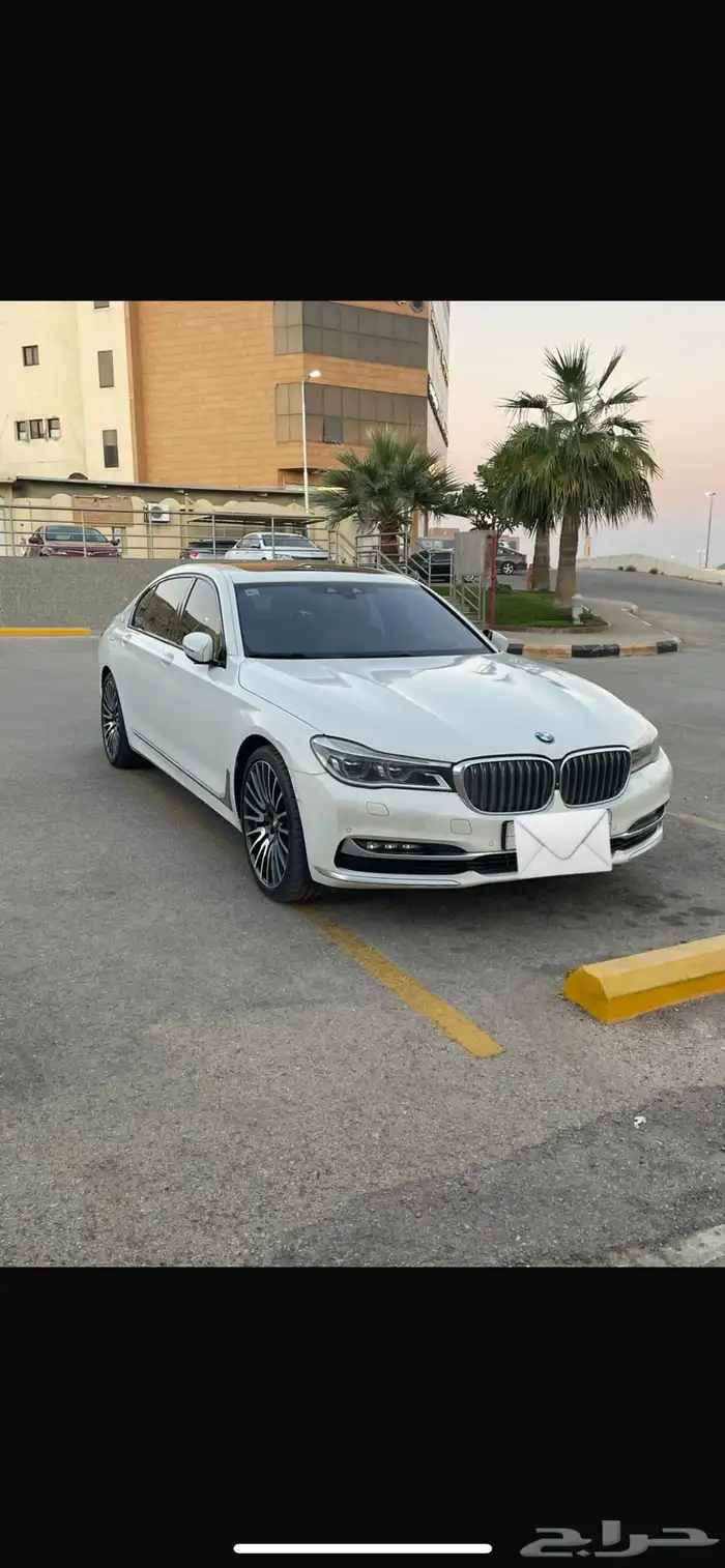 بي ام دبليو2017 فل كامل اعلى مواصفات740الموقع بريده 2