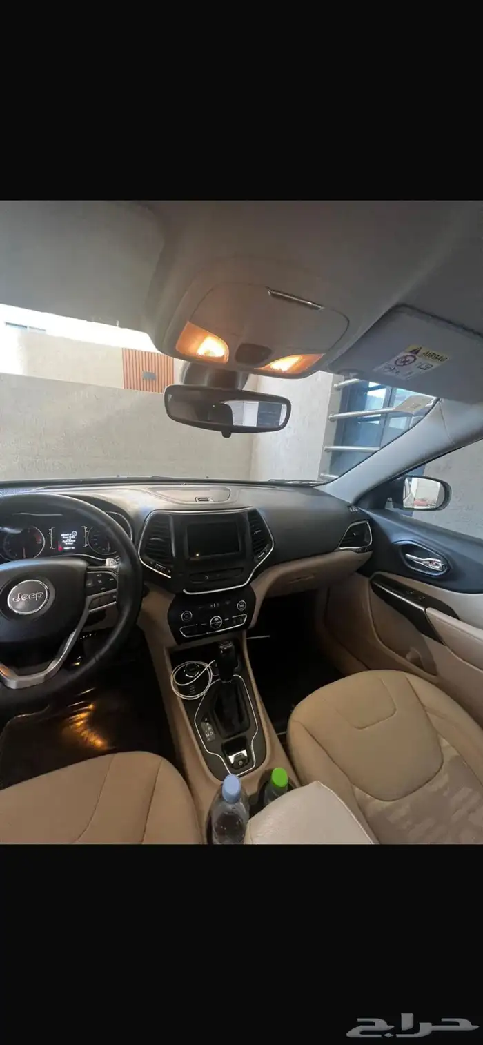 جيب شيروكي 2019 دفع رباعي لونجيتيود 3