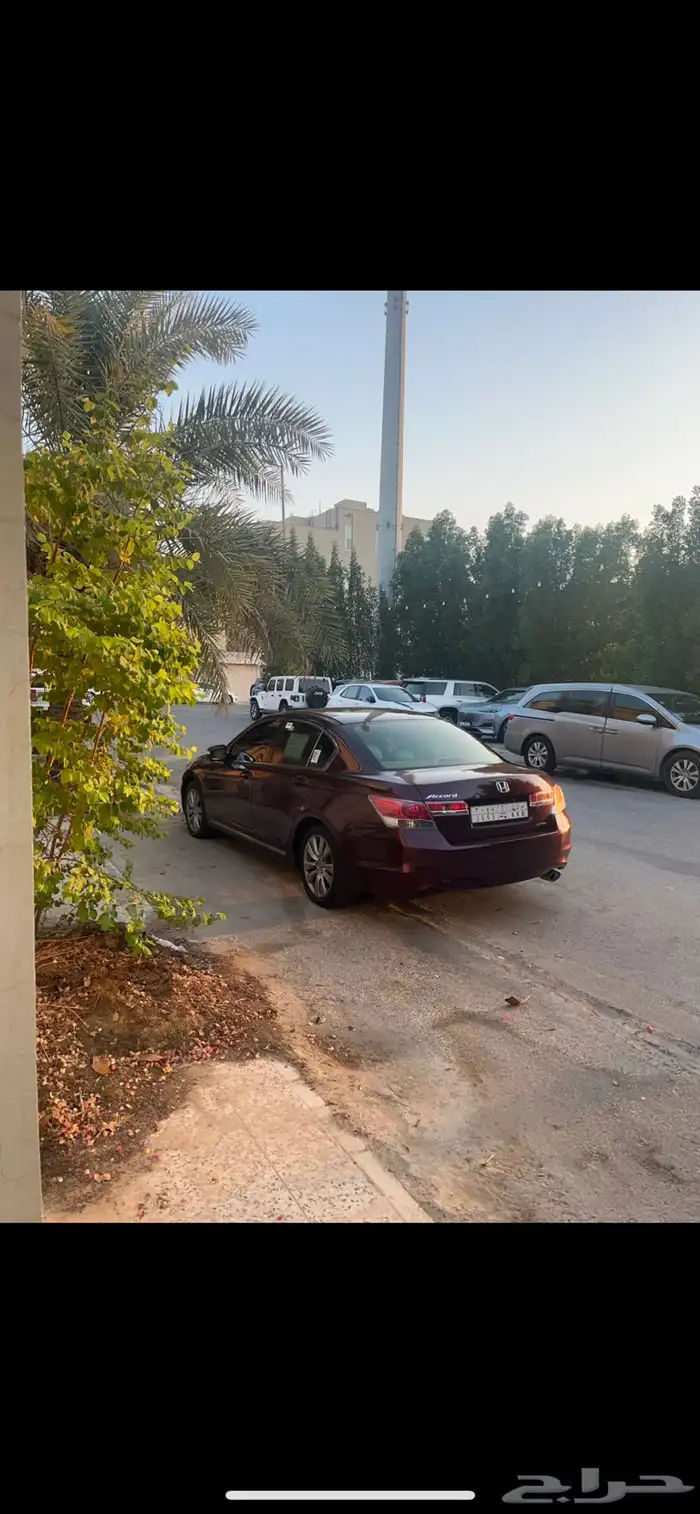 هوندا اكورد 2012 للبيع 4 سلندر 6