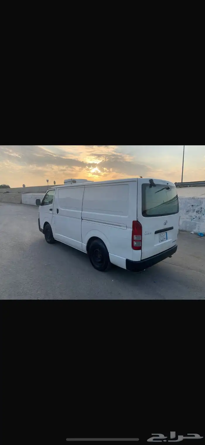 باص تويوتا ثلاجة تبريد 2015 نظيف 1