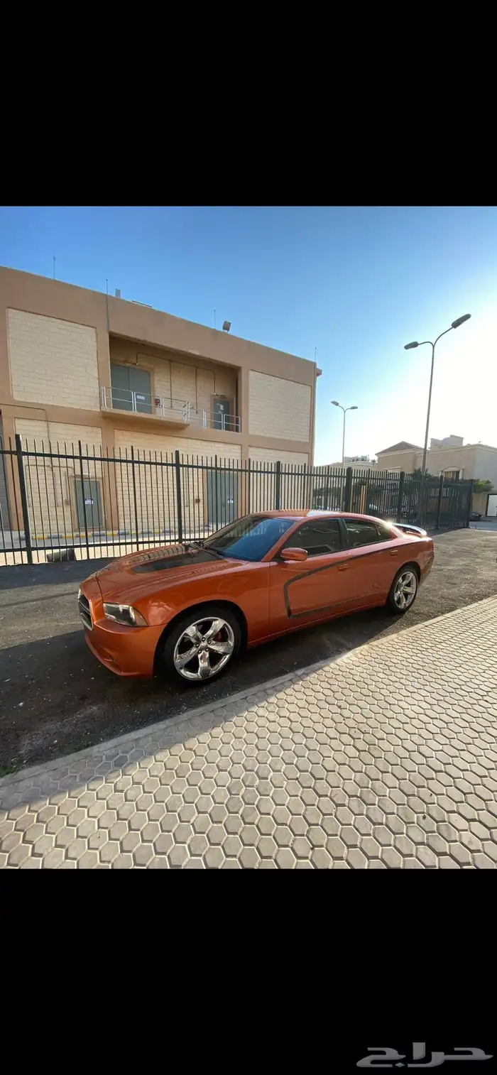 دوج تشارجر 2011 0