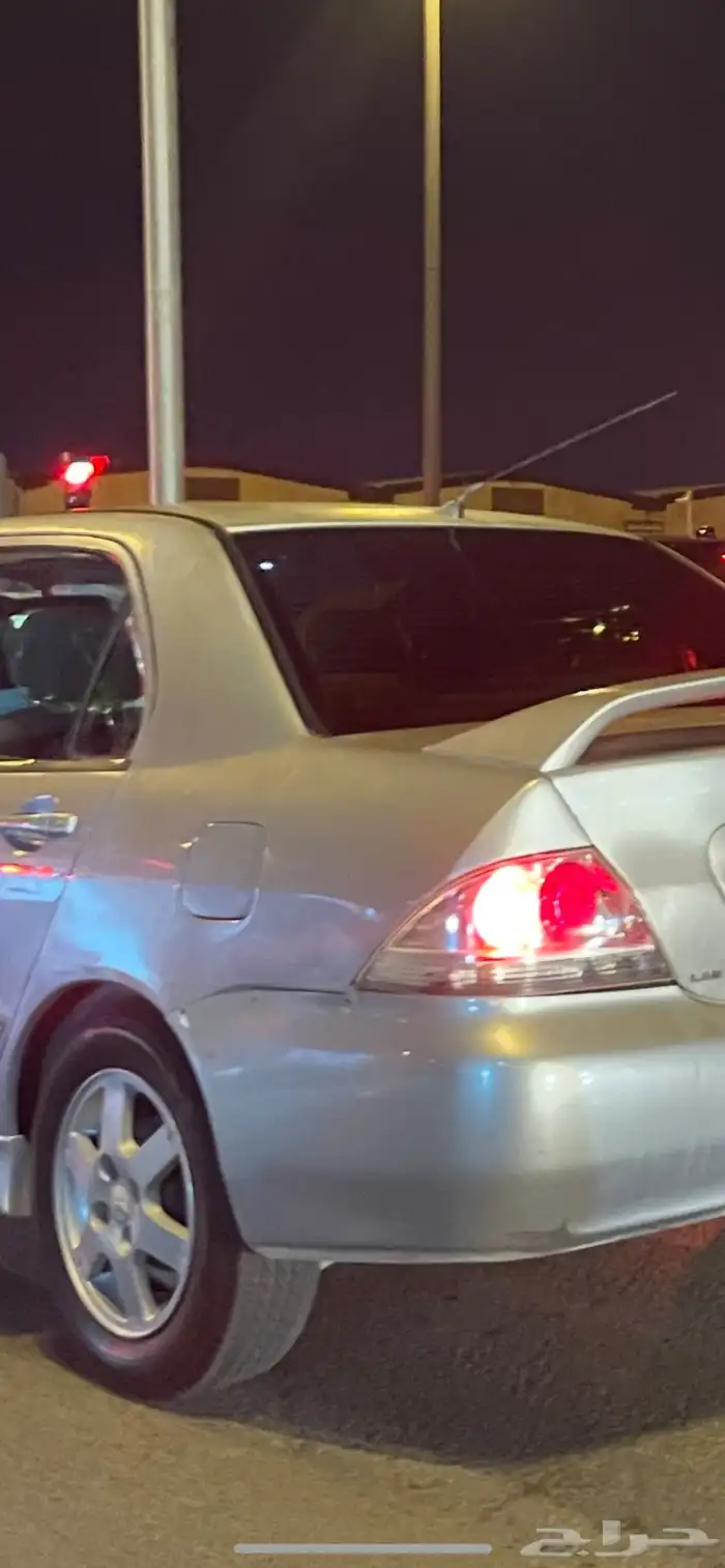 لانسر اتوماتيك 1