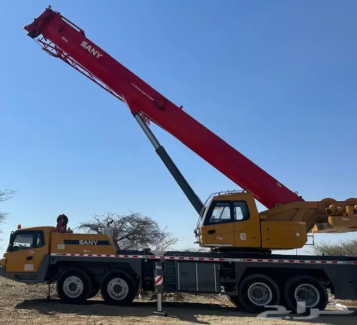 Crane and Flatbed rental 10