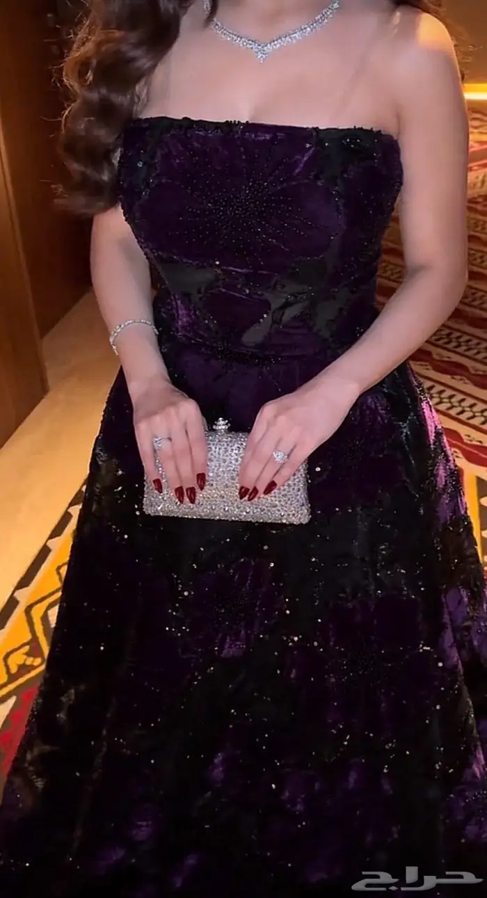 فستان فخم للبيع 0