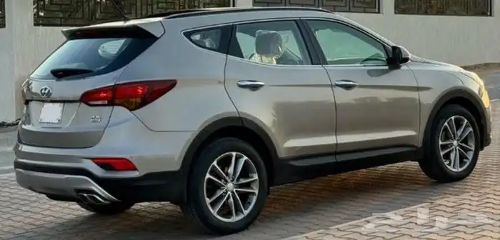 للبيع اوالبدل بسياره مناسبه (اربع سلندر) 3