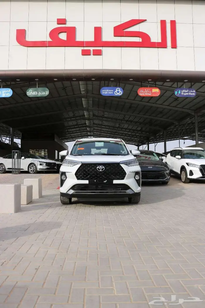 تويوتا فيلوز 2025 كاش وبنوك 13