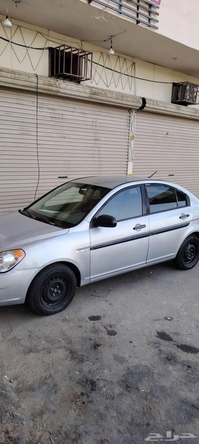 للبيع هونداي اكسنت 2010 1