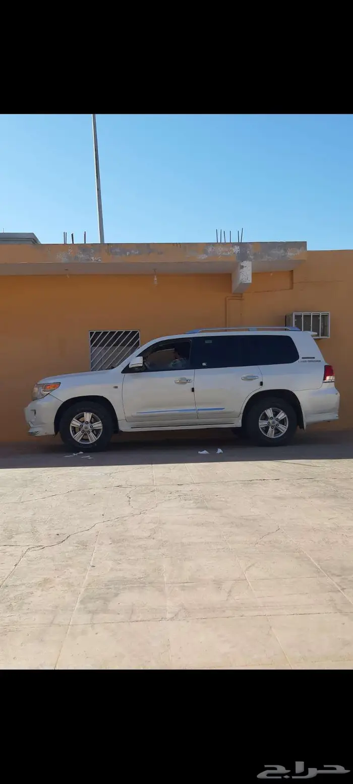 جيب لندكروز2010 6