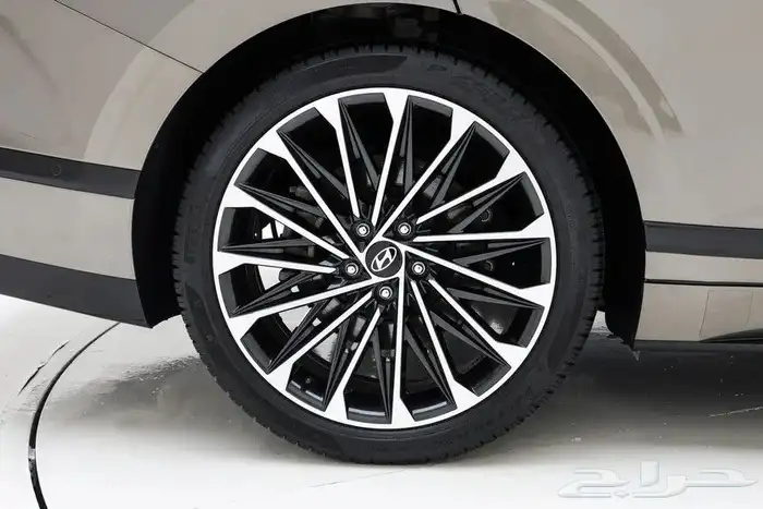 هيونداي ازيرا كالجيرافي 2023 6 سيلندر إستيراد كوريا -العصيمي 24