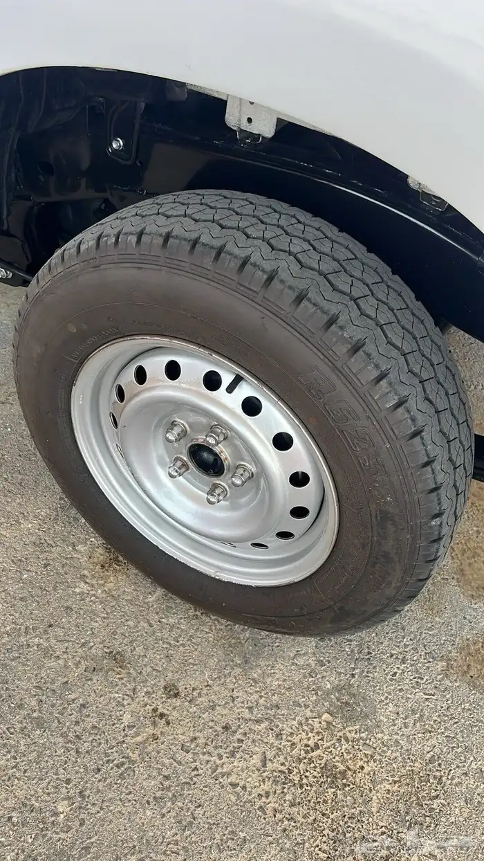 كفرات وا جنوط وكاله الكفرات توها جديده و الجنوط أربعه وكاله 0