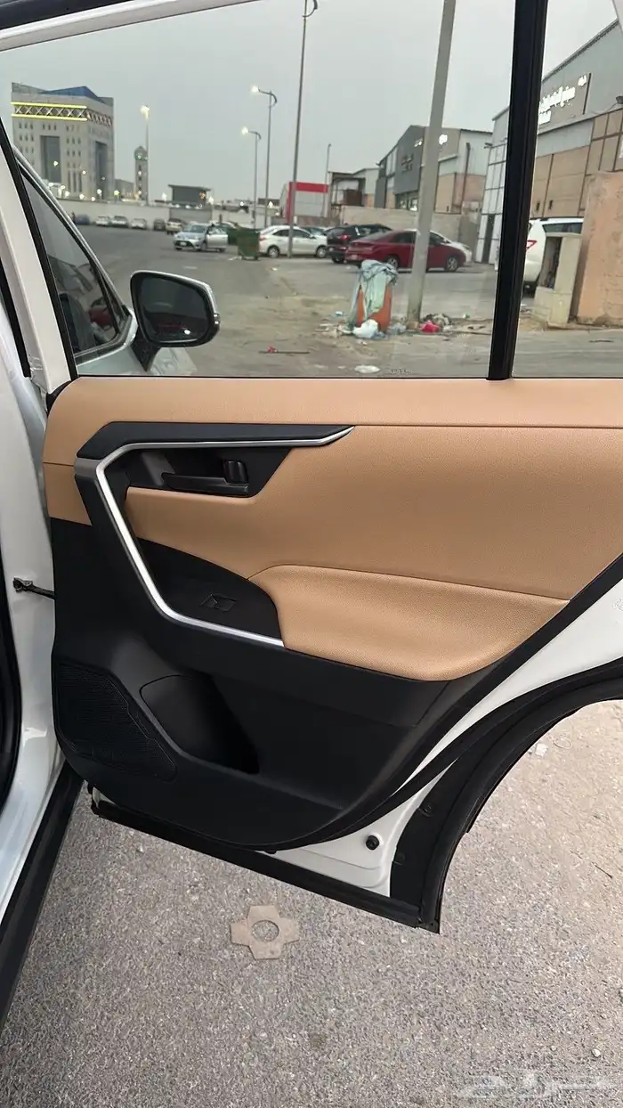 راف فور 2023 وكالة ممشى قليل 19