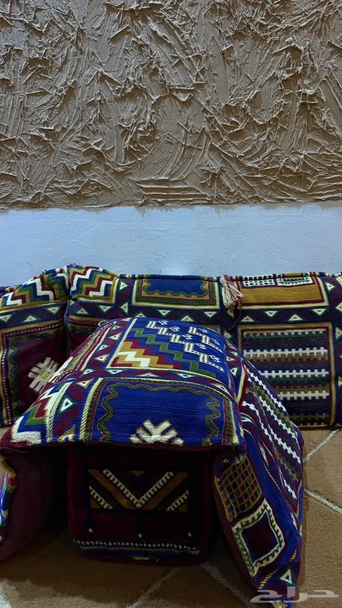 مخاد ومراكي مشب بنقشه تراثيه للبيع 3