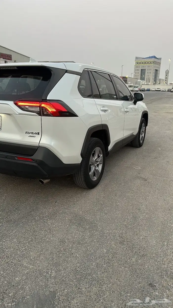 راف فور 2023 وكالة ممشى قليل 9