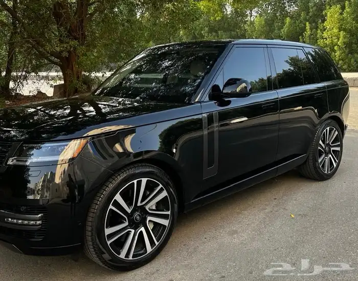 للبيع رنج روفر اوتوبيوغرافي فل كامل 2023 V8 5