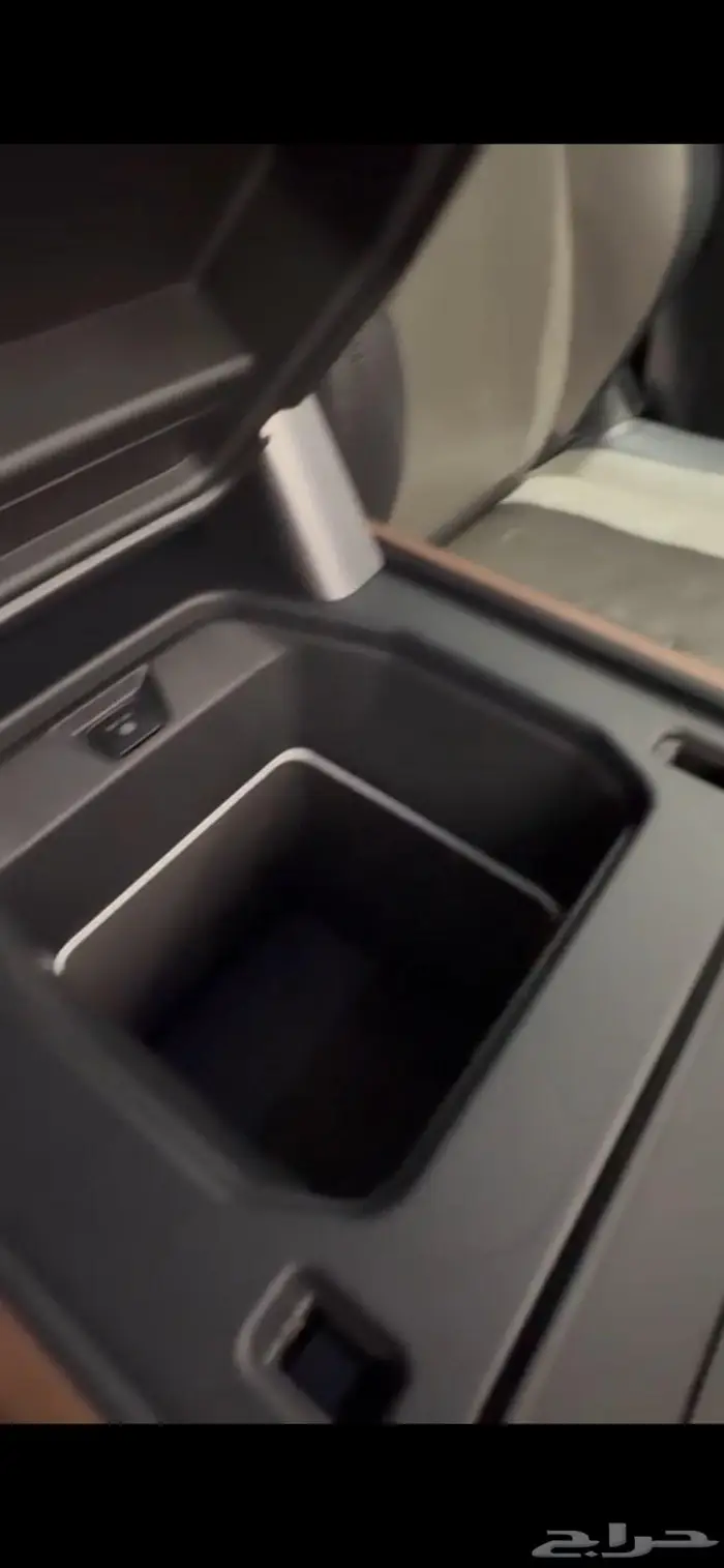 للبيع 2022 لاندروفر X ديفندر 110 ((ب199 الف ريال)) 9