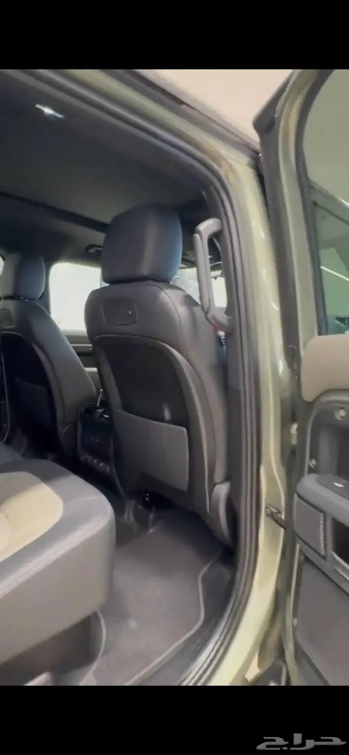 للبيع 2022 لاندروفر X ديفندر 110 ((ب199 الف ريال)) 11