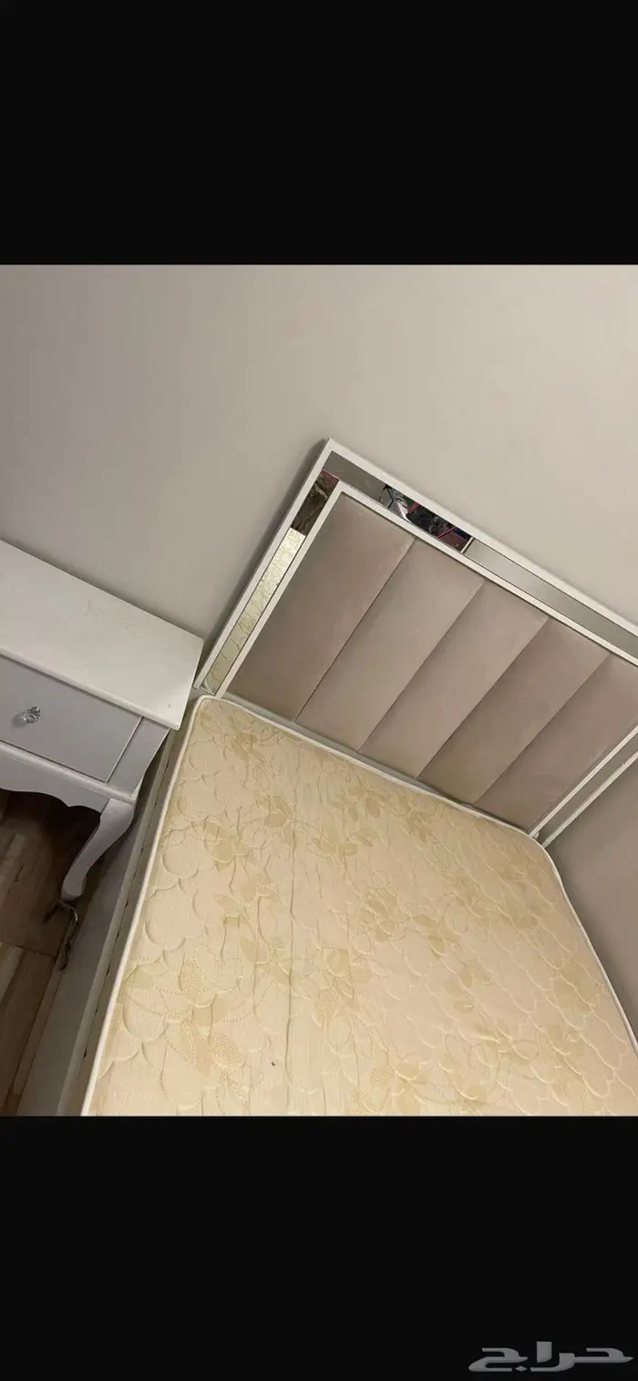 للبيع السريع غرفه نوم 2