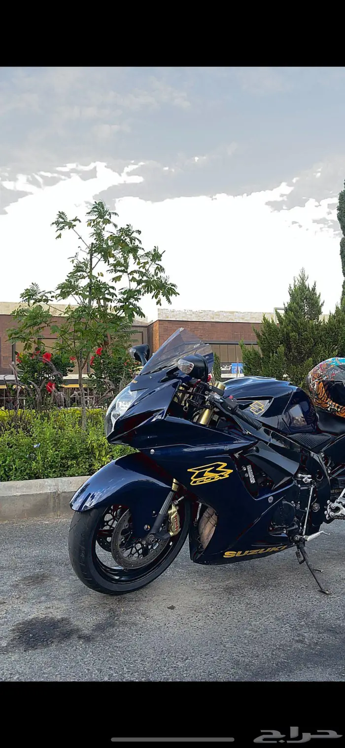 دراجة نارية 750 0