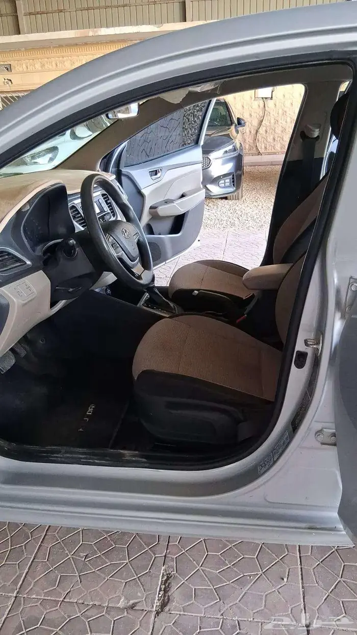 هيونداى اكسنت تماتيك مديل 2018 - الخرج 2