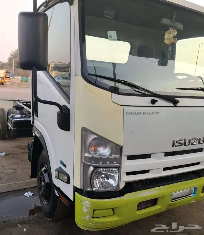 ايسوزو دينا 2016 تربو 4