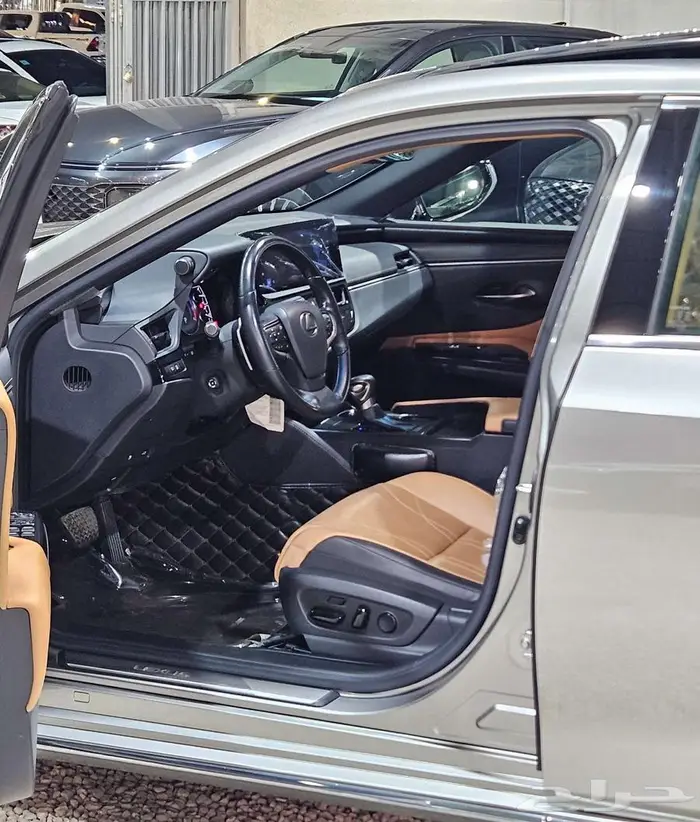 لكزس ES.350..2023 29