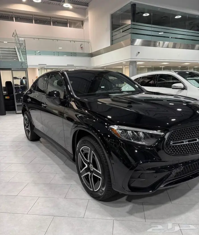 للبيع مرسيدس 2026 GLC300 جملي ((اصفار)) 4