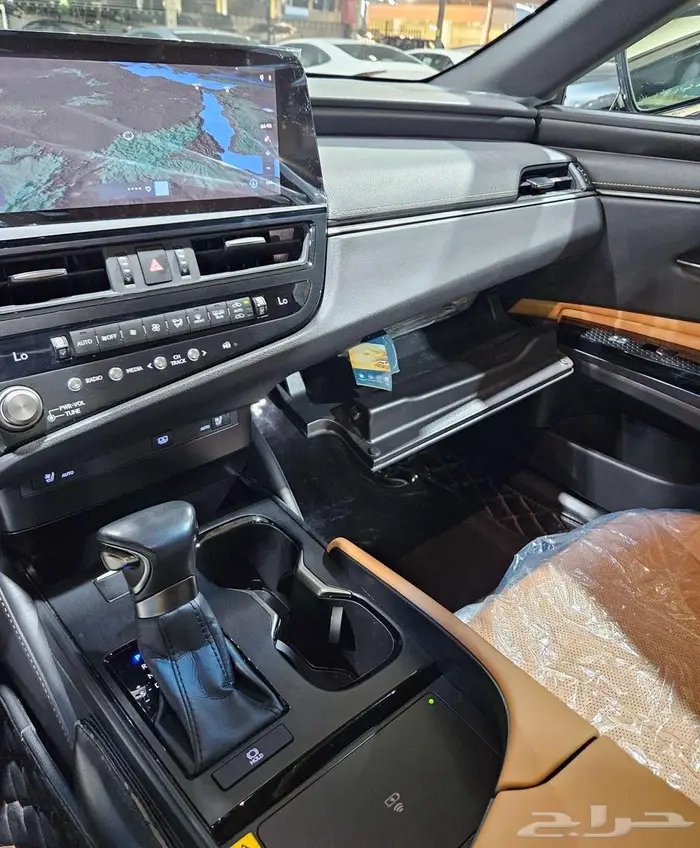 لكزس ES.350..2023 49