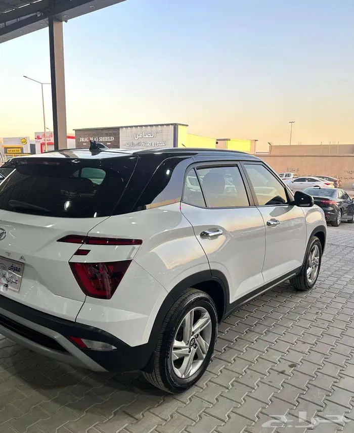 هيونداى كريتا 2023 فل أوبشن 4