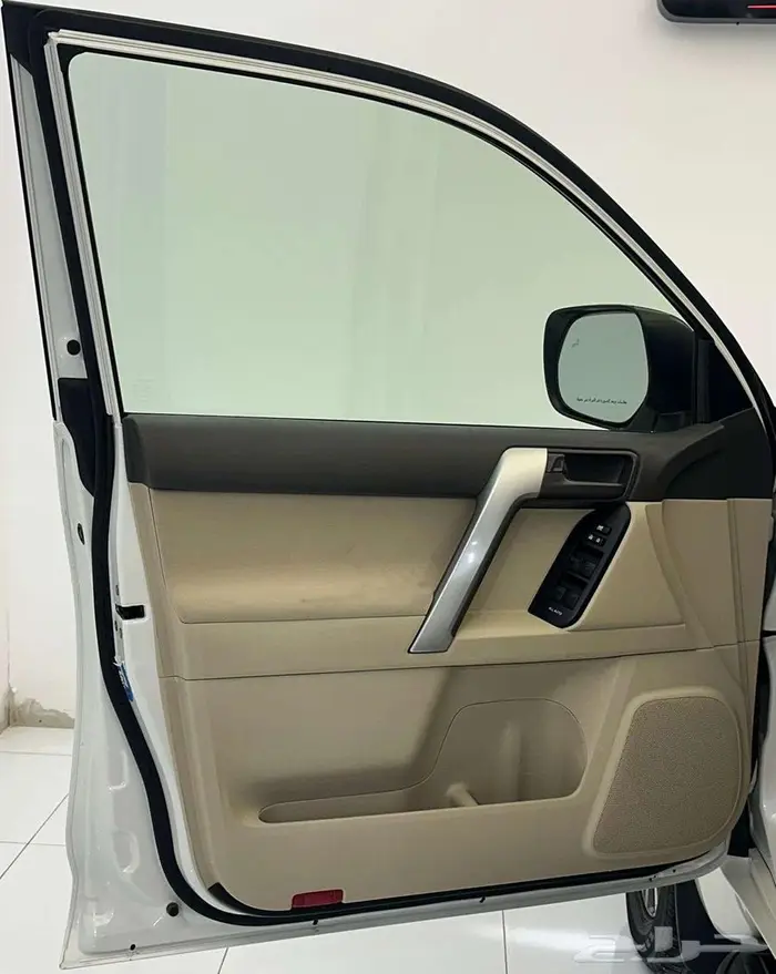 تويوتا برادو 2022 33