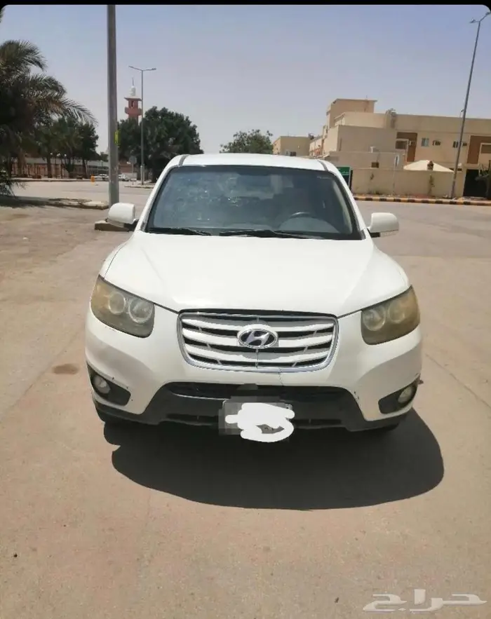 سيارة سنتافي موديل 2012 للبيع 0